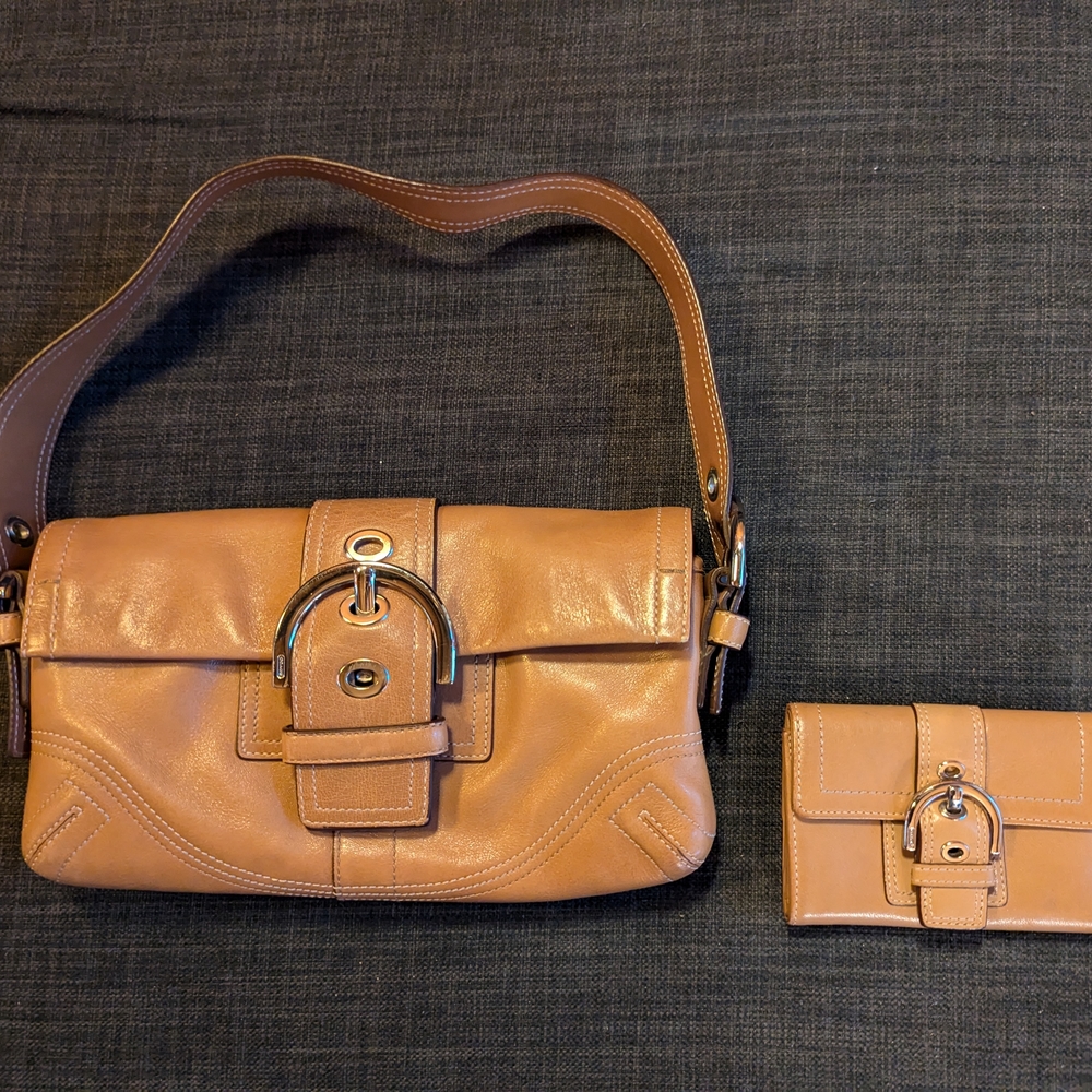 Matching Coach Tan Leather Handbag and Wallet Set